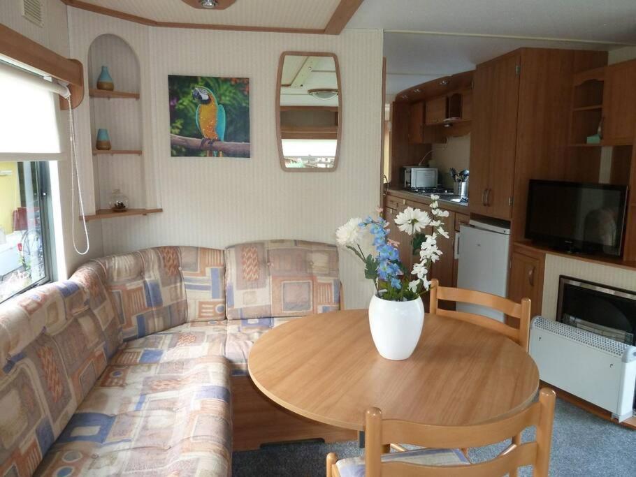 Chalet K2 Op De Holle Poarte Te Makkum Exteriör bild